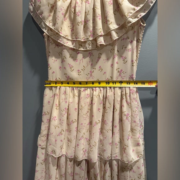 Tiered floor length dress - Picture 5 of 7